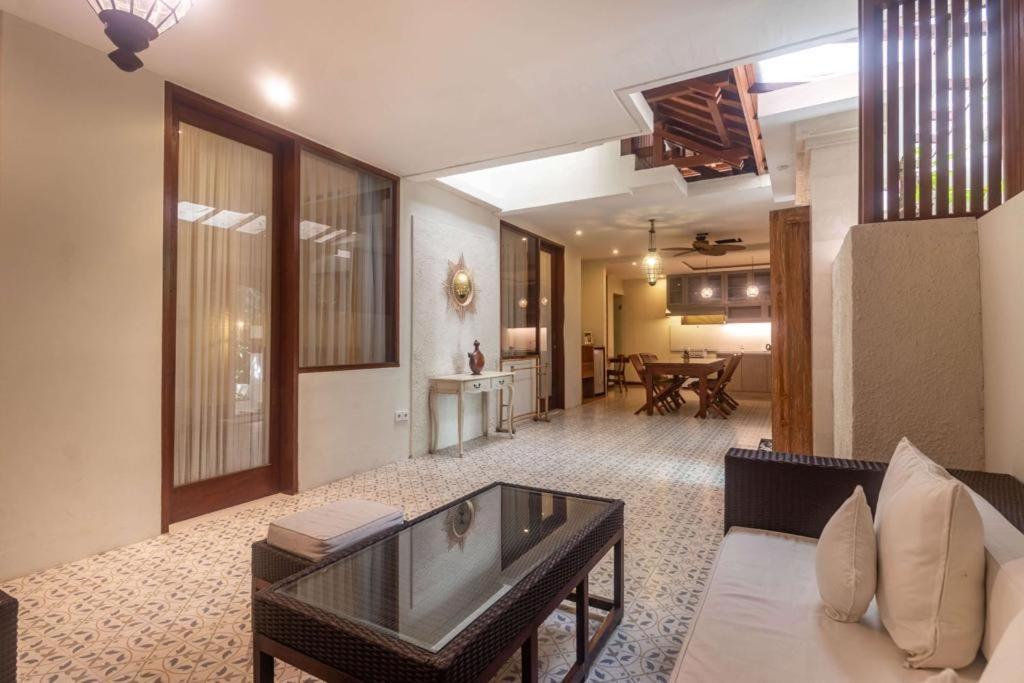 Arana Suite Legian  Ngoại thất bức ảnh