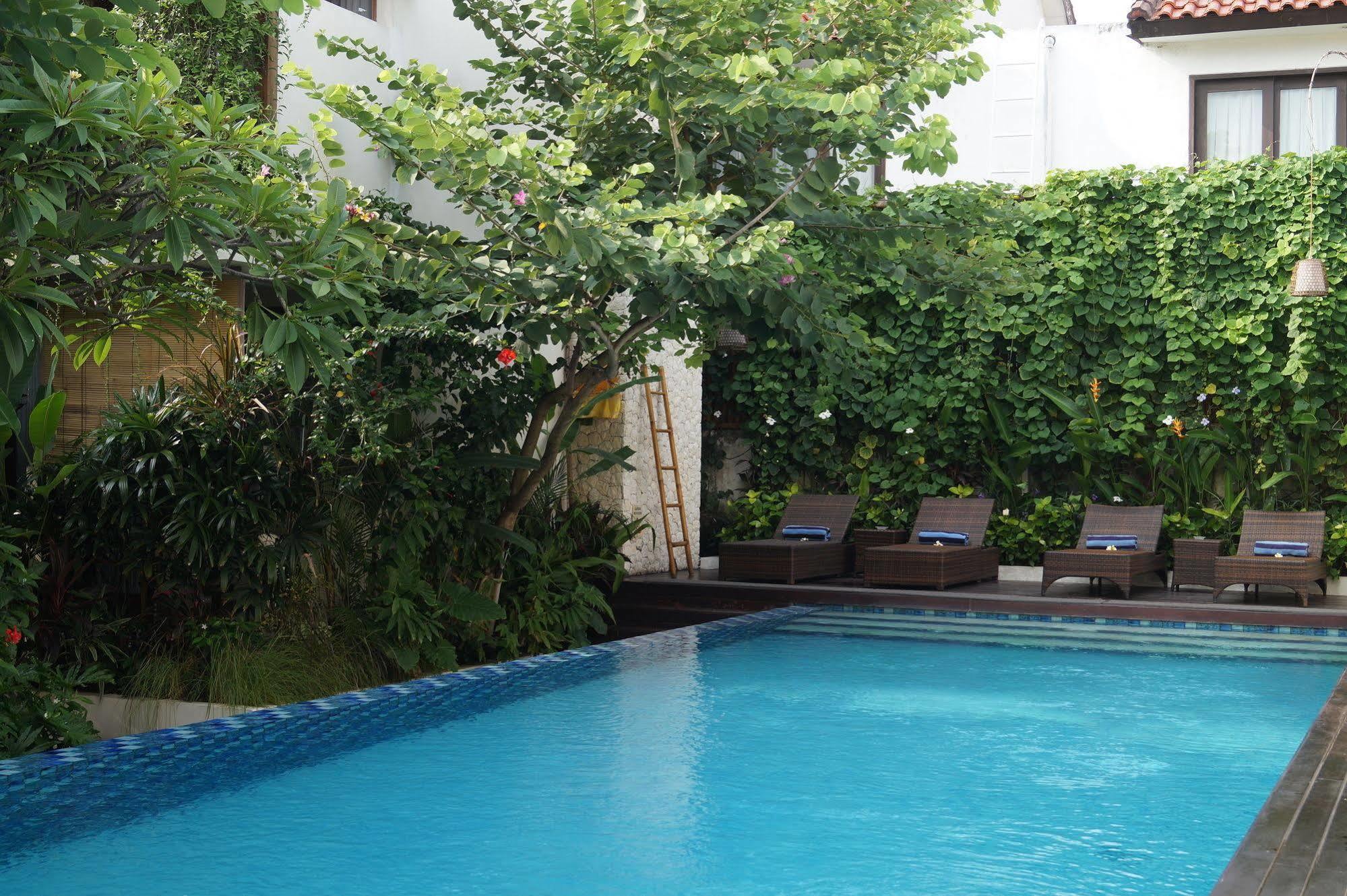Arana Suite Legian  Ngoại thất bức ảnh